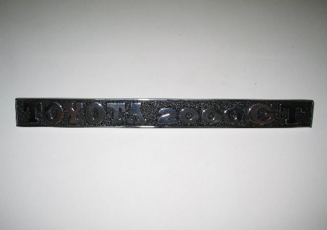 リアエンブレム