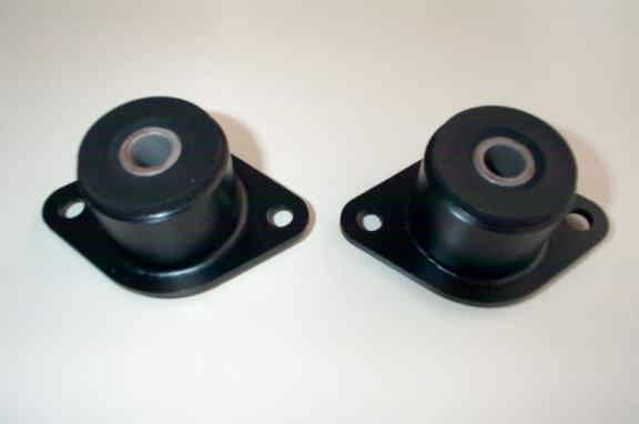 デフマウントブッシュ