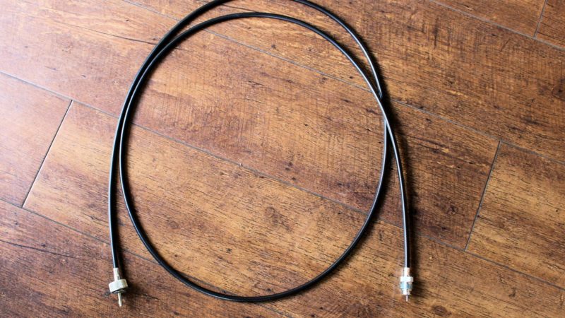 スピードメーターケーブル