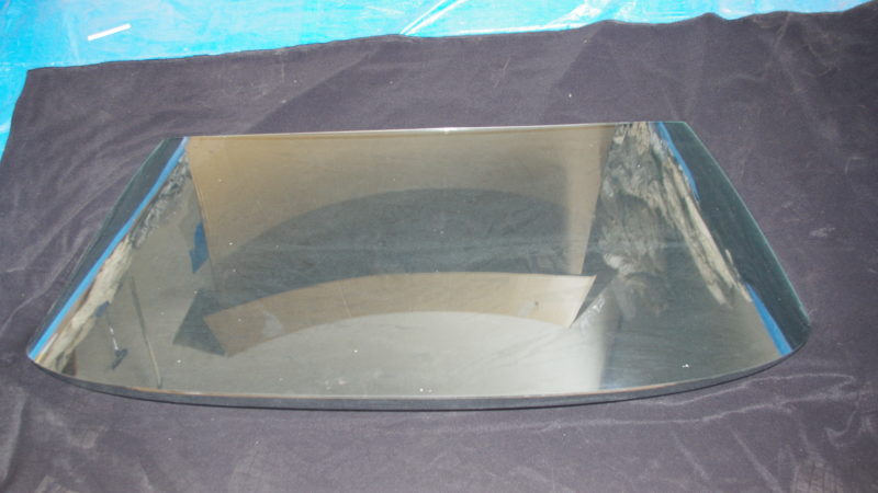 フロントガラス　新品