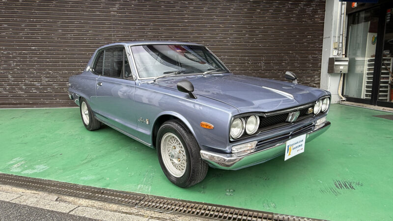 日産　スカイライン　2000GT-X